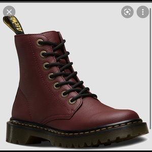 Dr. Marten Luana Size 8